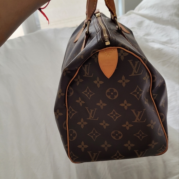 Louis Vuitton Monogram Speedy 25 - Picture 13 of 15